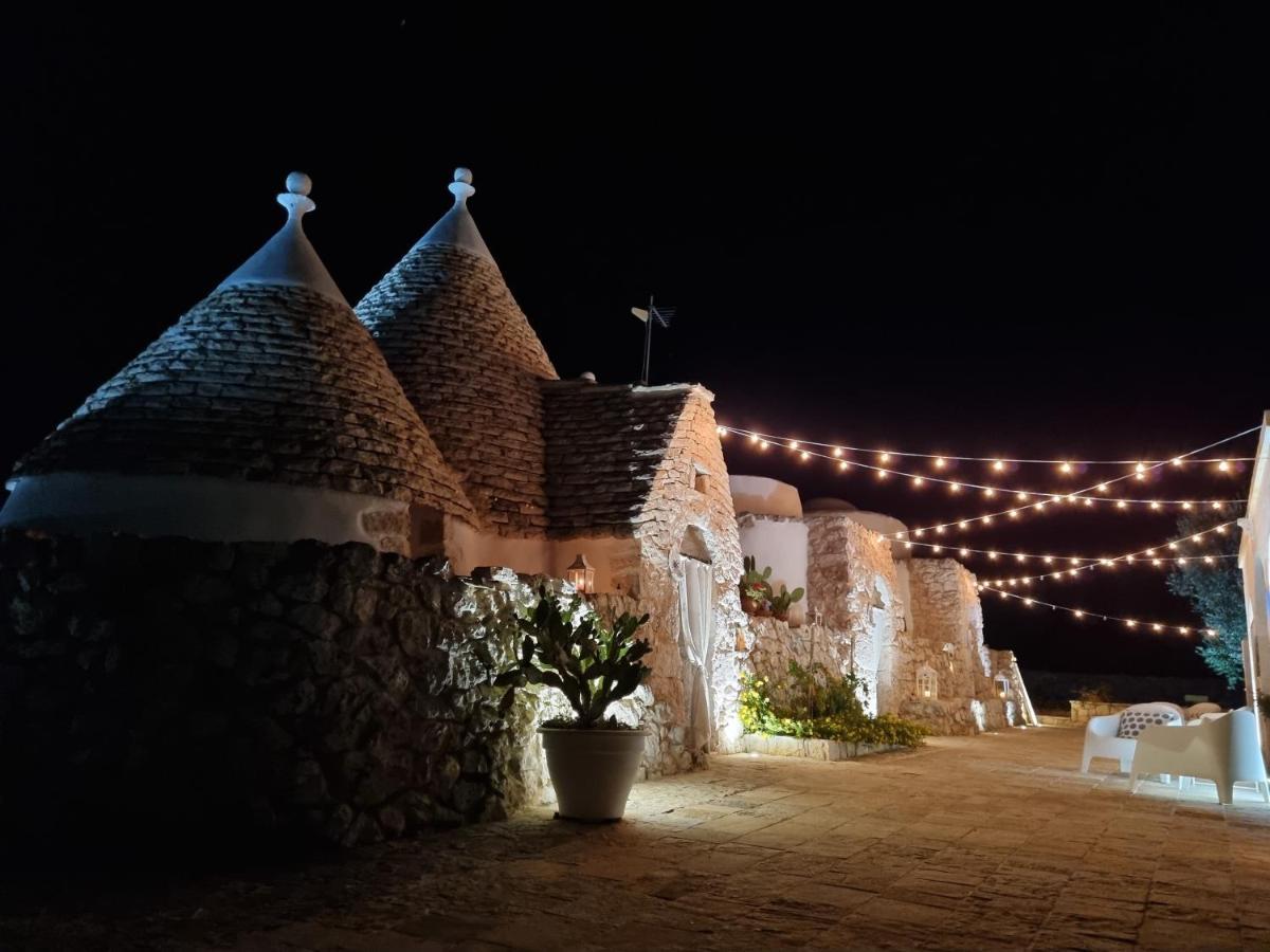 Trulli Di Spinaruta Bed & Breakfast Grottaglie Exterior photo