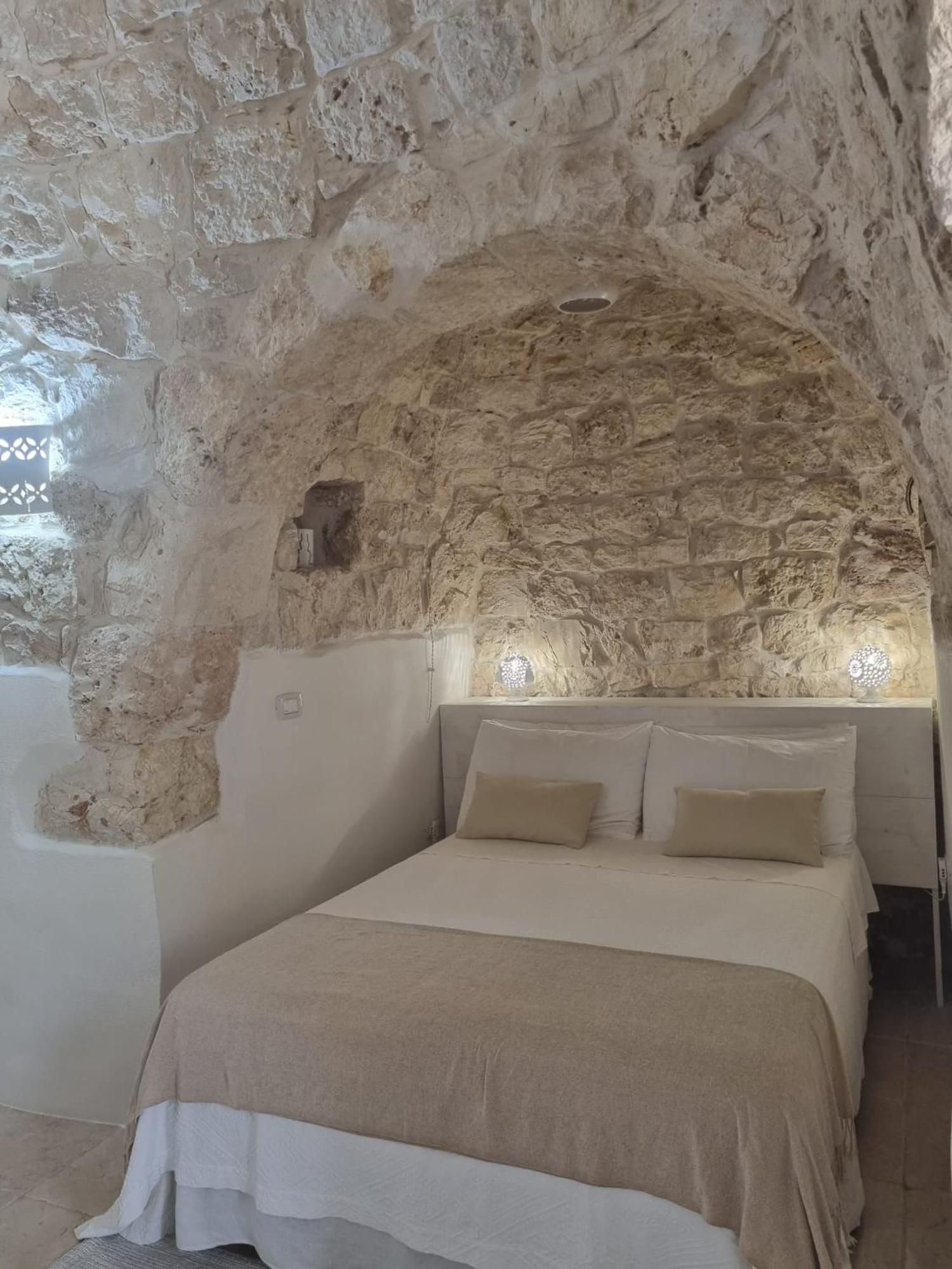 Trulli Di Spinaruta Bed & Breakfast Grottaglie Exterior photo
